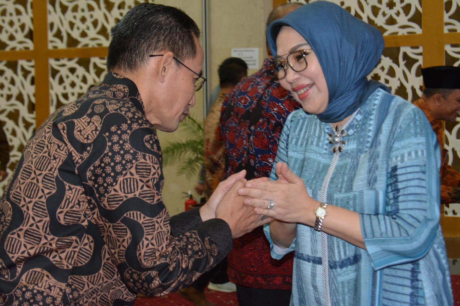 Pelantikan Direktur Politeknik Kesehatan Kementerian Kesehatan Kalimanatan Timur dan Banjarmasin
